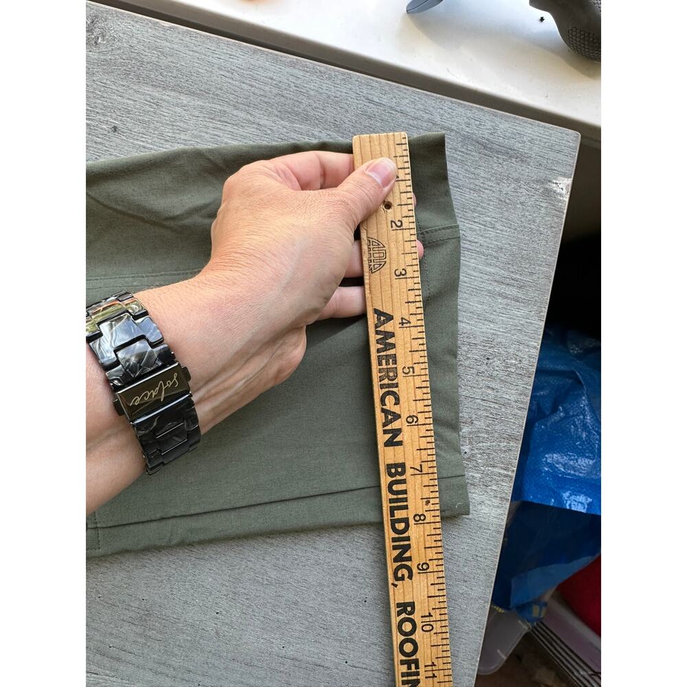 L.L. Bean Women's Mountainside Pants Olive Green Size 16 Convertible Hiking - Picture 10 of 11